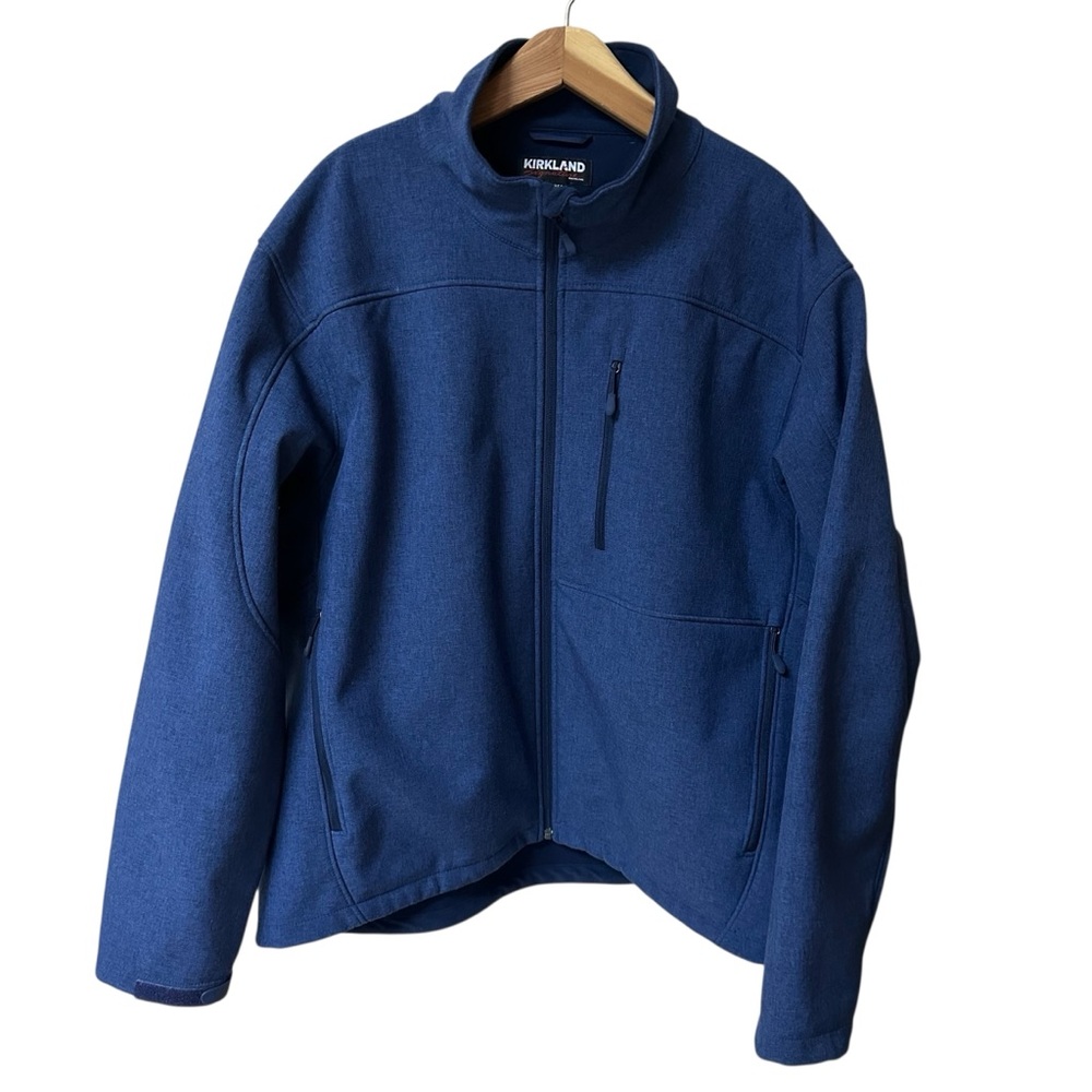 Kirkland Signature Men’s Fleece Lined  Softshell Blue Jacket Size XXL